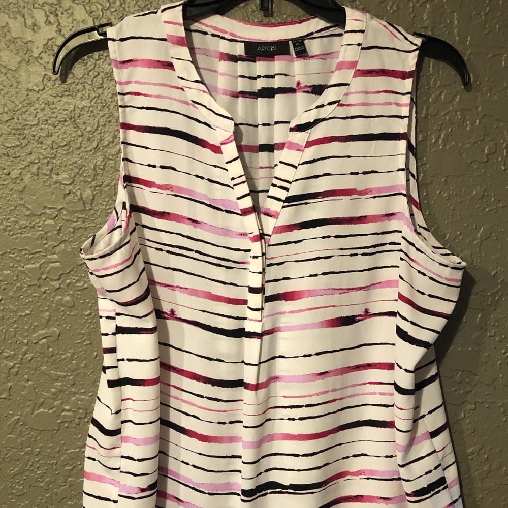 Apt 9 button down sleeveless top-size L